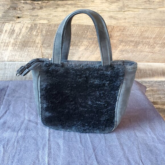 Small Handbag - Picture 3 of 4